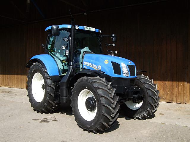 New Holland T6.165